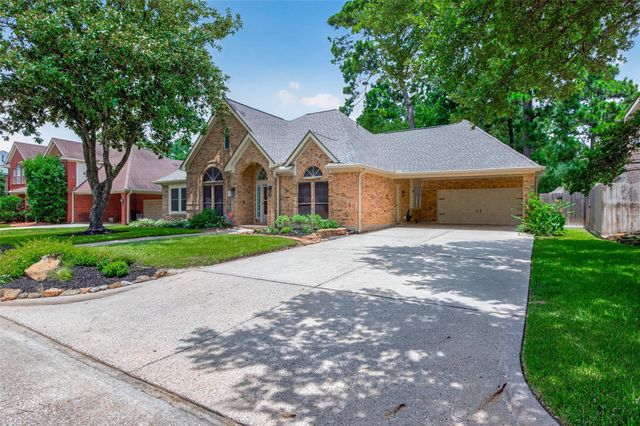 19902 Wood Walk Ln Lane, Humble, TX 77346