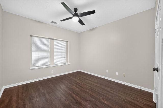 19902 Wood Walk Ln Lane, Humble, TX 77346