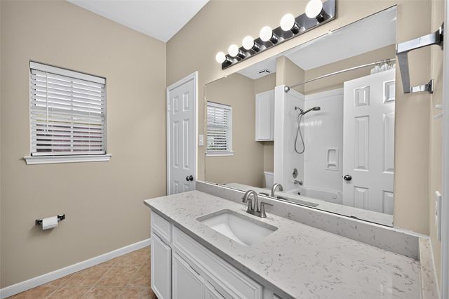 19902 Wood Walk Ln Lane, Humble, TX 77346