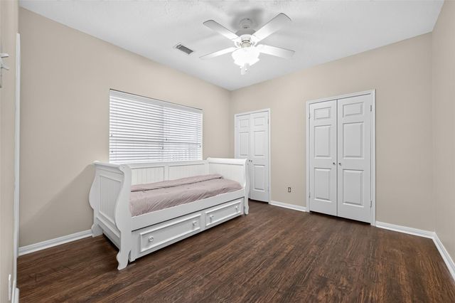 19902 Wood Walk Ln Lane, Humble, TX 77346