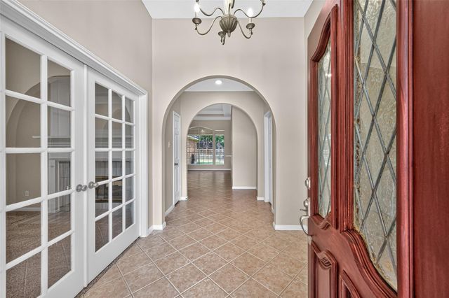 19902 Wood Walk Ln Lane, Humble, TX 77346