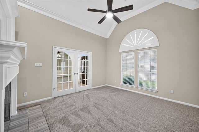 19902 Wood Walk Ln Lane, Humble, TX 77346