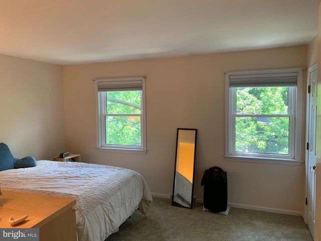 1319 W 10TH ST, Wilmington, DE 19806