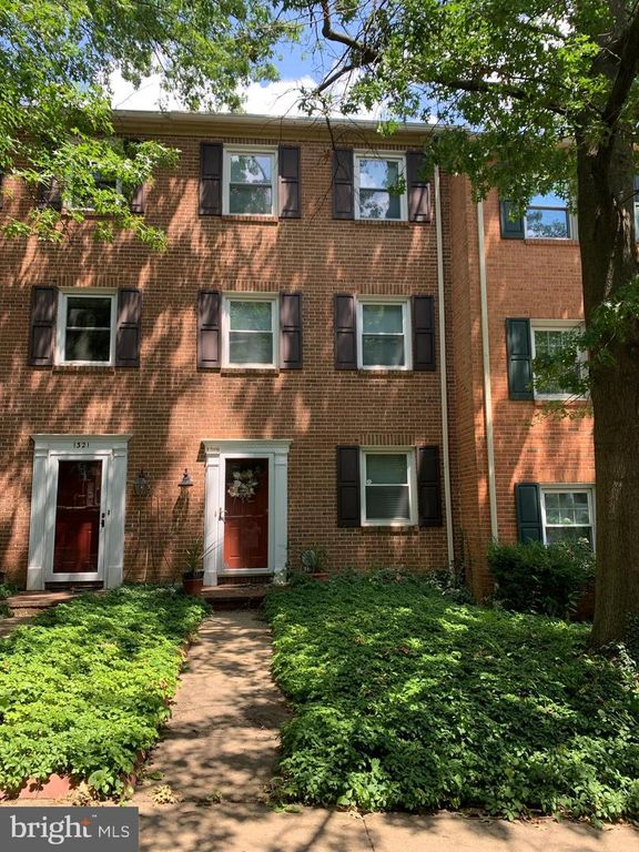1319 W 10TH ST, Wilmington, DE 19806