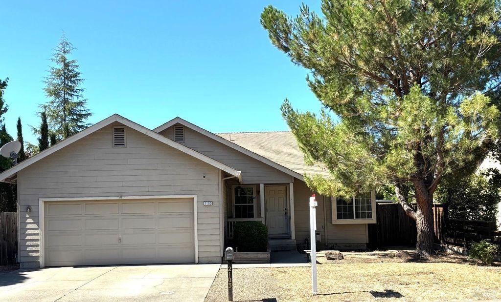 2103 Oat Hill Ct, Calistoga, CA 94515