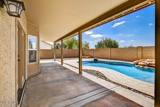 3845 E WINDSONG Drive, Phoenix, AZ 85048