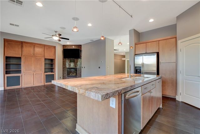 9176 Worsley Park Place, Las Vegas, NV 89145