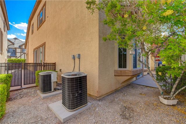 9176 Worsley Park Place, Las Vegas, NV 89145