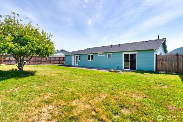 5404 Doon Way, Anacortes, WA 98221