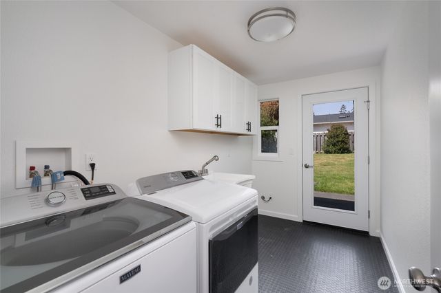 5404 Doon Way, Anacortes, WA 98221