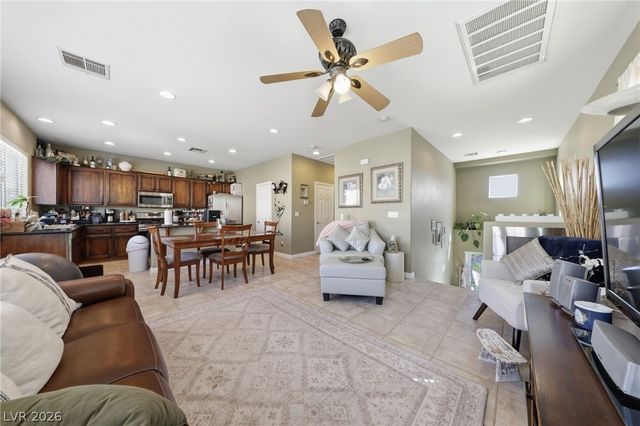 9553 Dawning Heat Street, Las Vegas, NV 89178