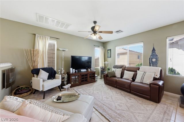 9553 Dawning Heat Street, Las Vegas, NV 89178