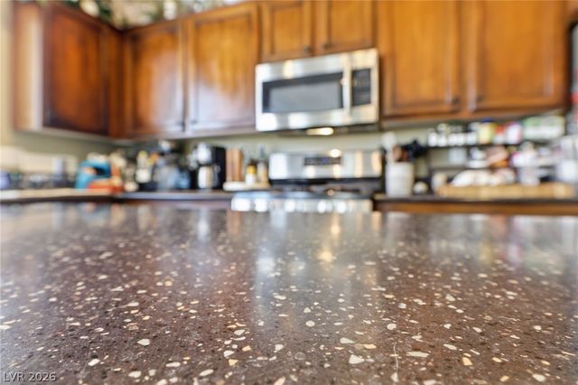 9553 Dawning Heat Street, Las Vegas, NV 89178