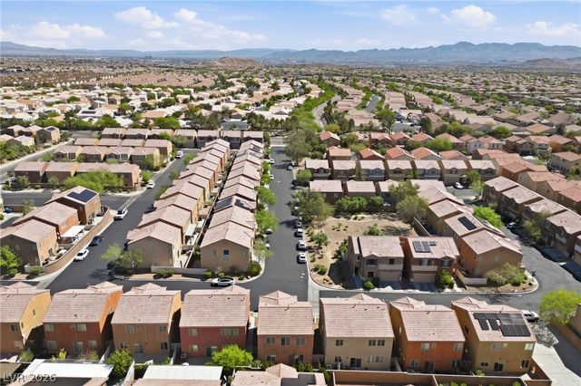 9553 Dawning Heat Street, Las Vegas, NV 89178