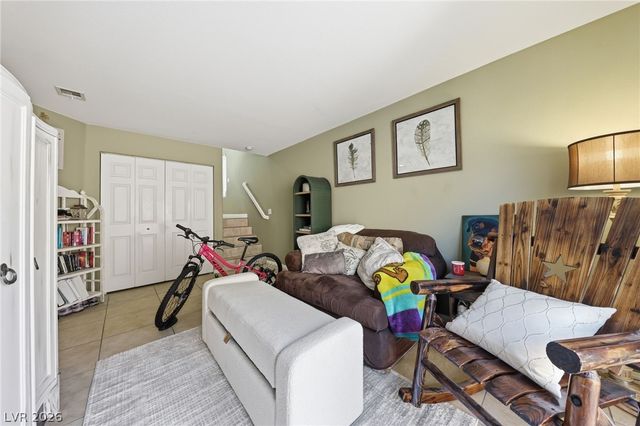 9553 Dawning Heat Street, Las Vegas, NV 89178