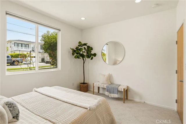 1305 11th, Manhattan Beach, CA 90266