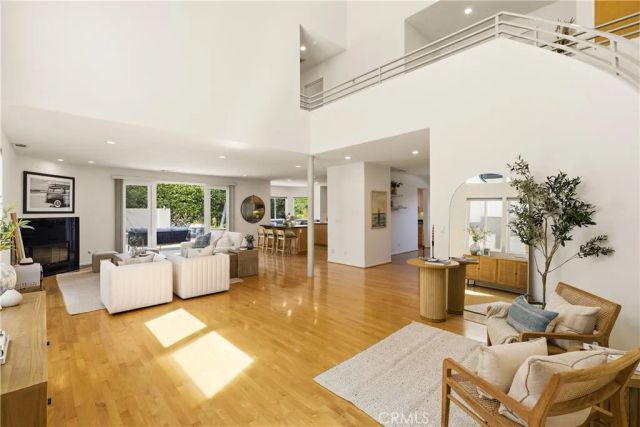 1305 11th, Manhattan Beach, CA 90266