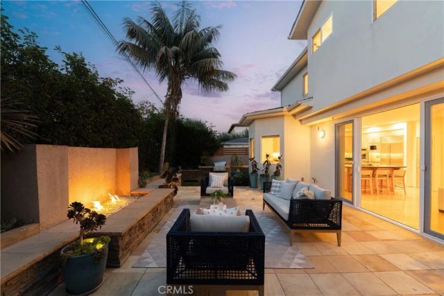 1305 11th, Manhattan Beach, CA 90266