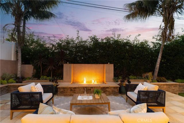 1305 11th, Manhattan Beach, CA 90266