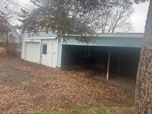 275 Evans City Rd, Twp Of But Nw, PA 16001