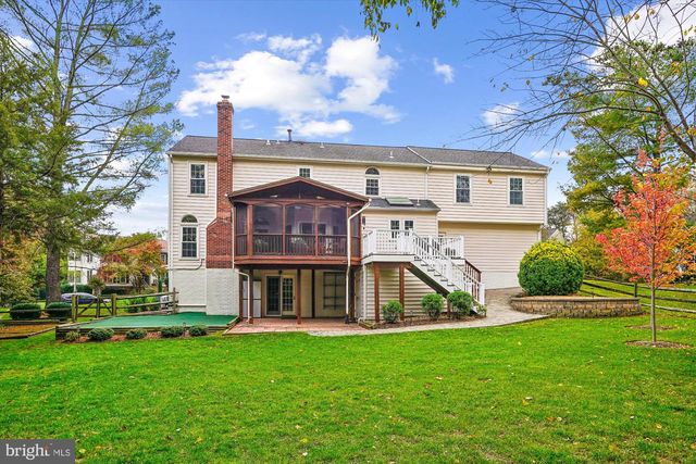 15320 JORDANS JOURNEY DR, Centreville, VA 20120