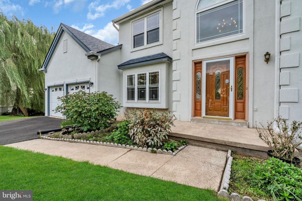 1125 DEER RUN CT, SOUTHAMPTON, PA 18966 — photo 4