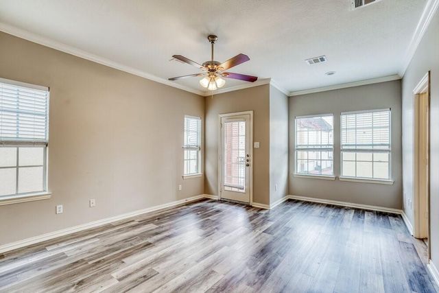 7118 Turtle Lagoon Row, Houston, TX 77036