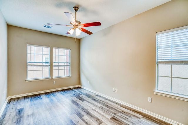 7118 Turtle Lagoon Row, Houston, TX 77036