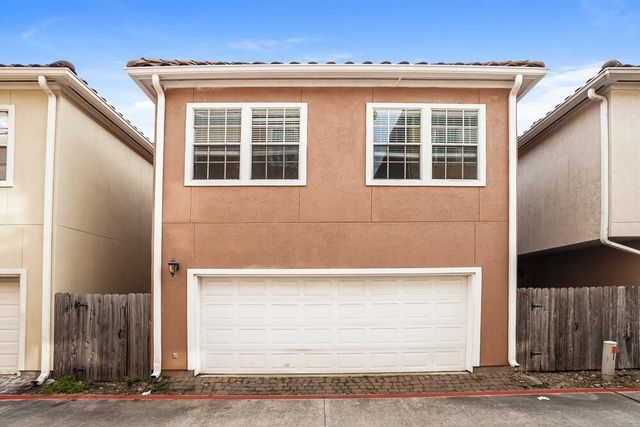 7118 Turtle Lagoon Row, Houston, TX 77036