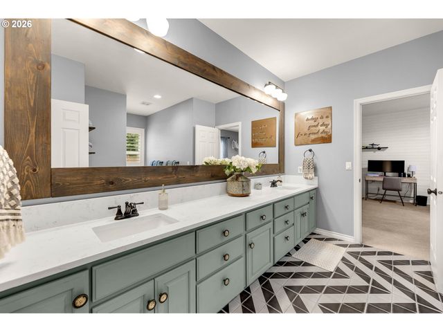 4307 Ne 139TH St, Vancouver, WA 98686