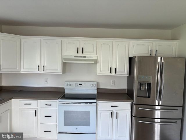 1308 WORRELL ST, Crum Lynne, PA 19022