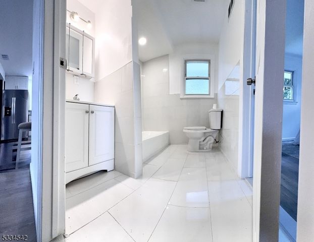 212 Huff Ave, Manville Boro, NJ 08835