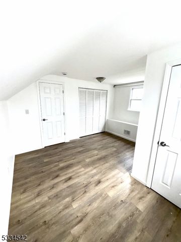 212 Huff Ave, Manville Boro, NJ 08835