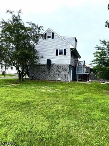 212 Huff Ave, Manville Boro, NJ 08835
