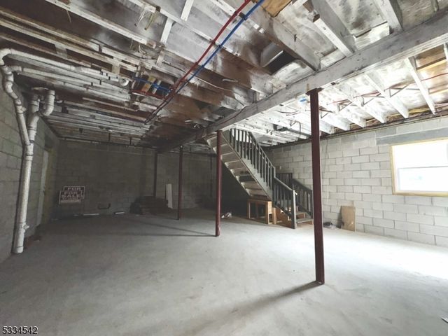 212 Huff Ave, Manville Boro, NJ 08835