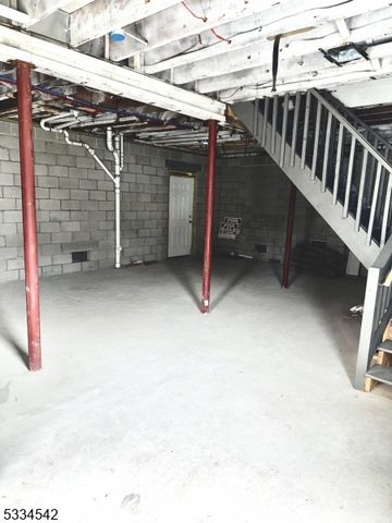 212 Huff Ave, Manville Boro, NJ 08835