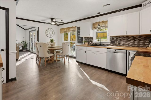 3616 Fair Oaks Place NW, Concord, NC 28027