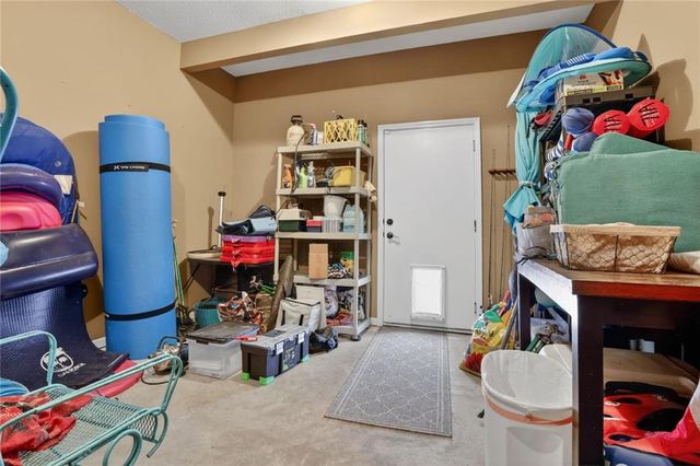 71 Anchor Drive, Lake Tapawingo, MO 64015