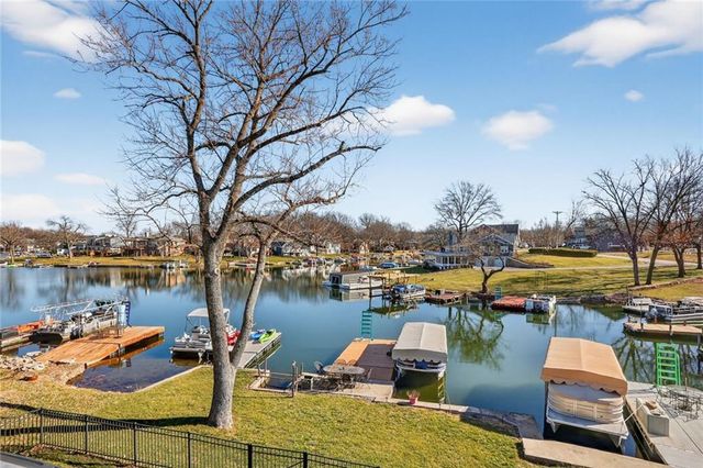 71 Anchor Drive, Lake Tapawingo, MO 64015