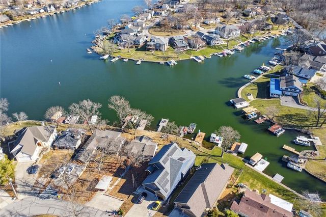 71 Anchor Drive, Lake Tapawingo, MO 64015