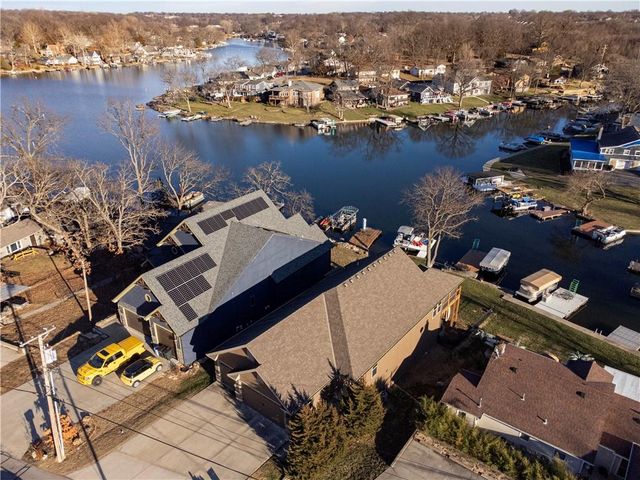 71 Anchor Drive, Lake Tapawingo, MO 64015