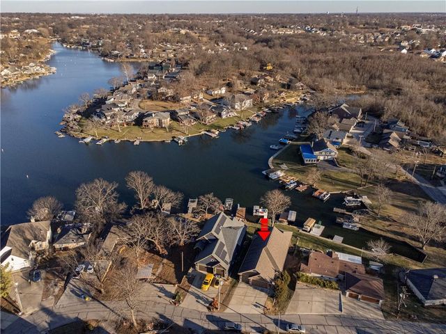 71 Anchor Drive, Lake Tapawingo, MO 64015