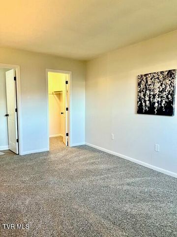 1225 Carriage Circle 101, Bristol, VA 24201