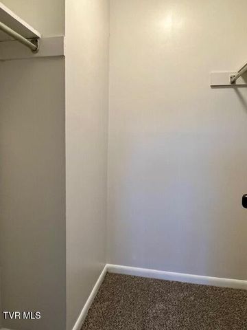 1225 Carriage Circle 101, Bristol, VA 24201