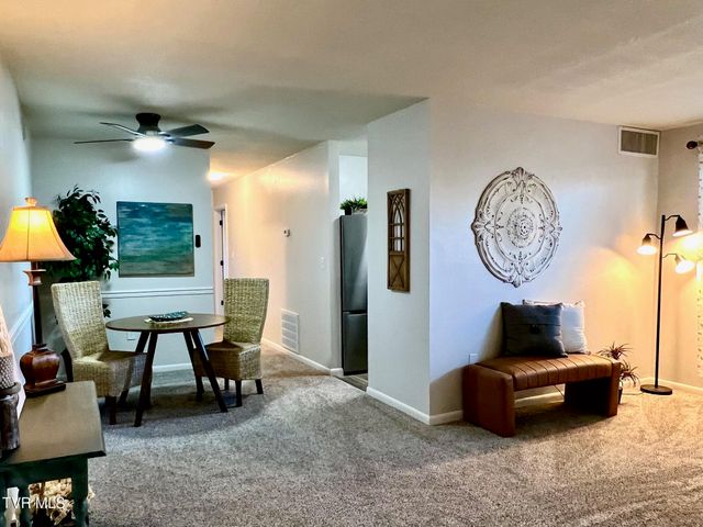 1225 Carriage Circle 101, Bristol, VA 24201