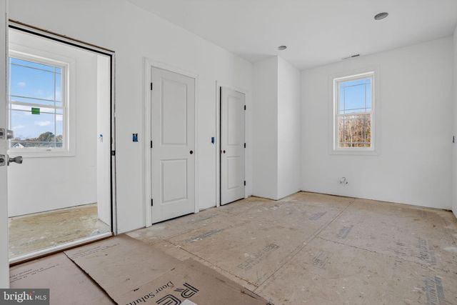 8005 HICKMAN FARM RD, Wallops Island, VA 23337