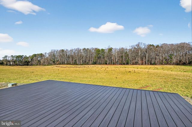 8005 HICKMAN FARM RD, Wallops Island, VA 23337