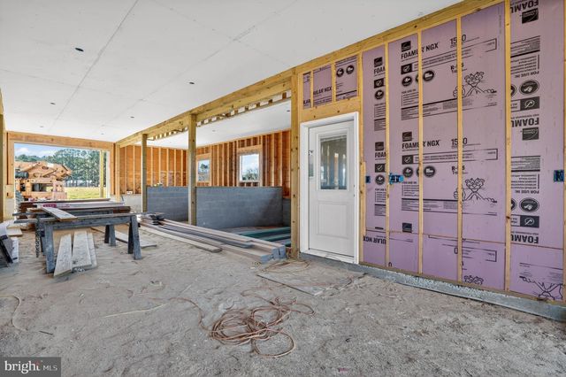 8005 HICKMAN FARM RD, Wallops Island, VA 23337