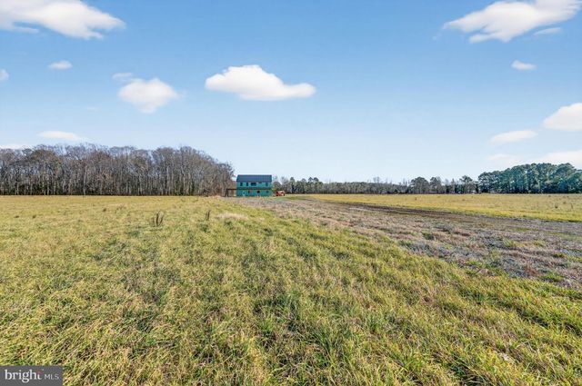 8005 HICKMAN FARM RD, Wallops Island, VA 23337