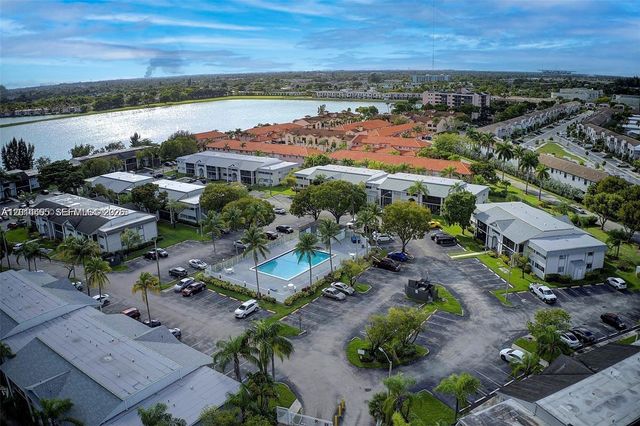 20680 NE 4th Ct 204, Miami, FL 33179